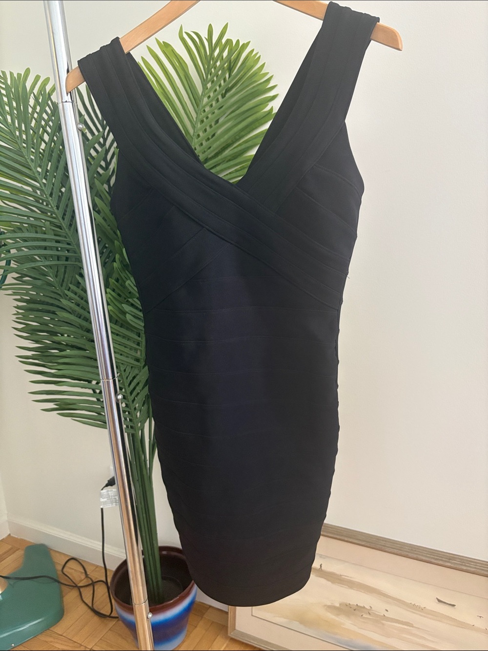 Blake Classic Black V-Neck Bandage Dress, sz S